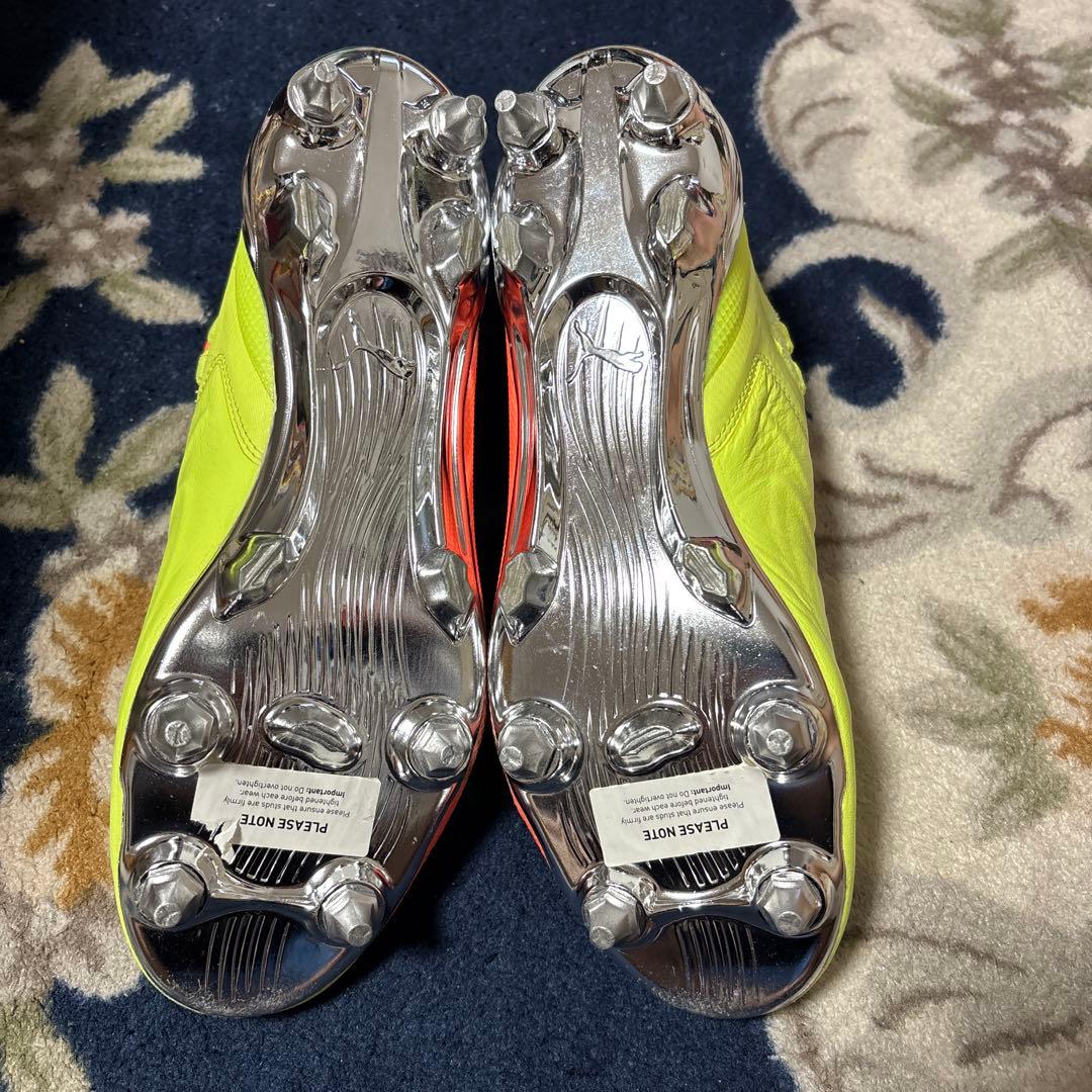 プーマサッカースパイク　プーマワン20.1 SG