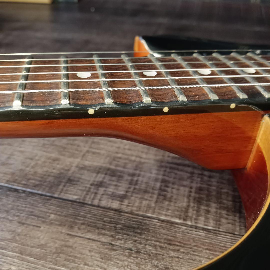 薄ボディ　PRS風 セットネック ストラト　ST　黒 エレキギター 　トレモロ