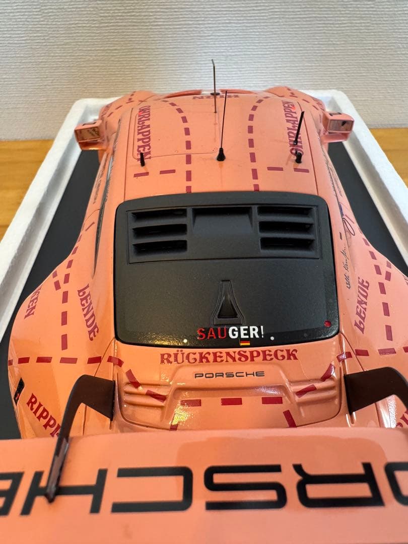 【MINICHAMPS】1/18 Porsche 911 RSR #92