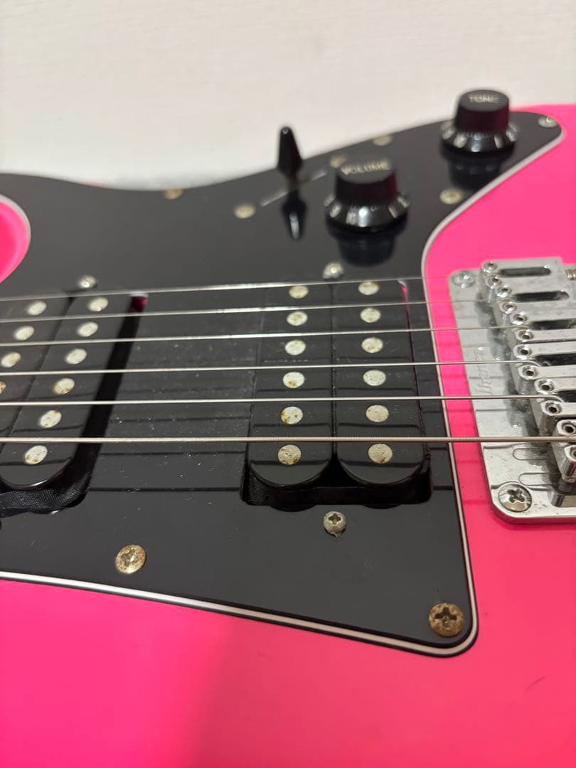 Ibanez Mikro ピンクエレキギター