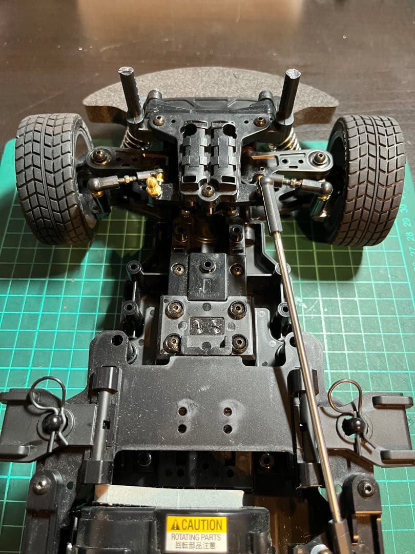 トヨタ スープラ RCカー BT01シャーシ
