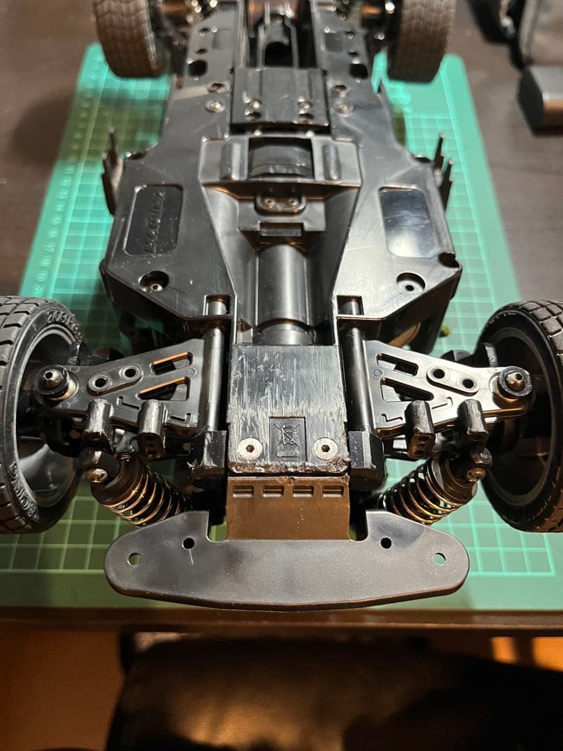 トヨタ スープラ RCカー BT01シャーシ