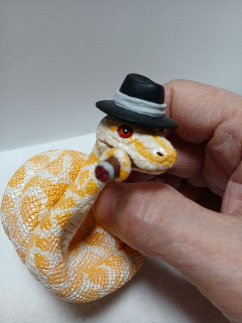 朝隈俊男さん　2013年　干支指人形　巳　み　フィギュア　７センチ　サイン入り