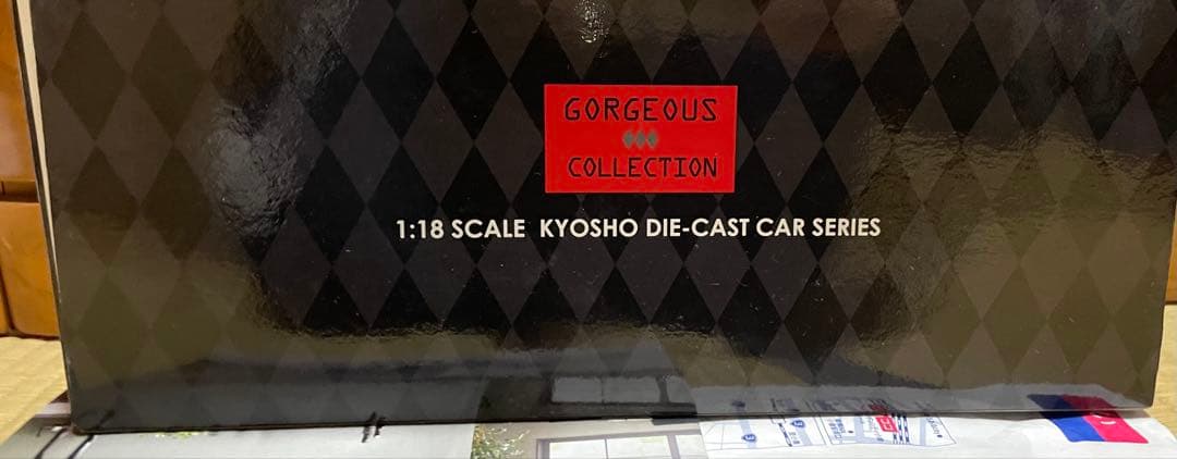 京商 1/18 スカイライン GT-R R32 中期型