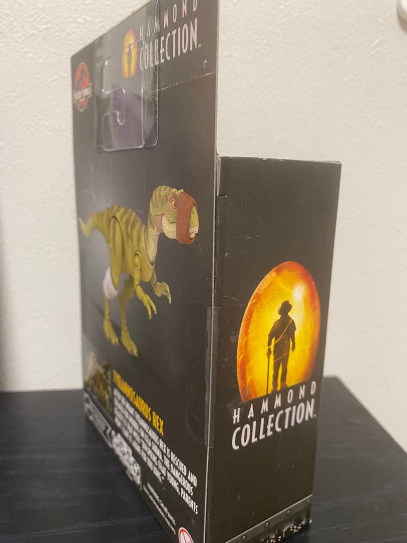 【未開封】ティラノサウルス ベビー　ハモンドコレクション　ジュラシックワールド