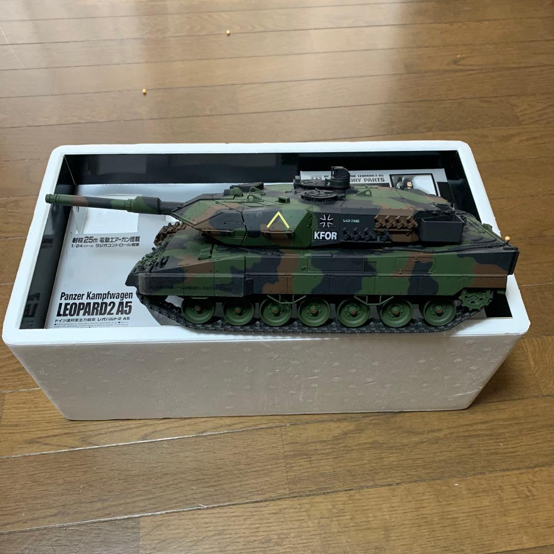 東京マルイ Leopard A5 連結キャタピラ付き (標準キャタピラも付属)
