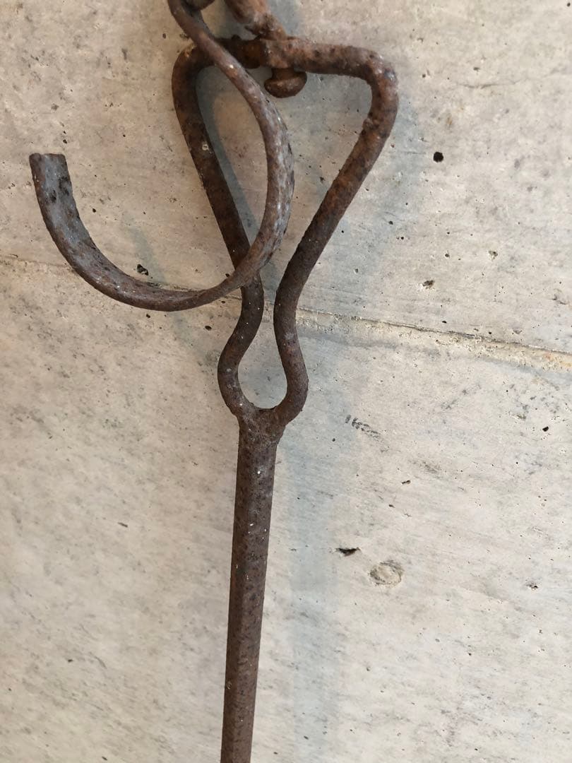 時代鍵　鉄製　アンティーク　レトロ　骨董品　オブジェ