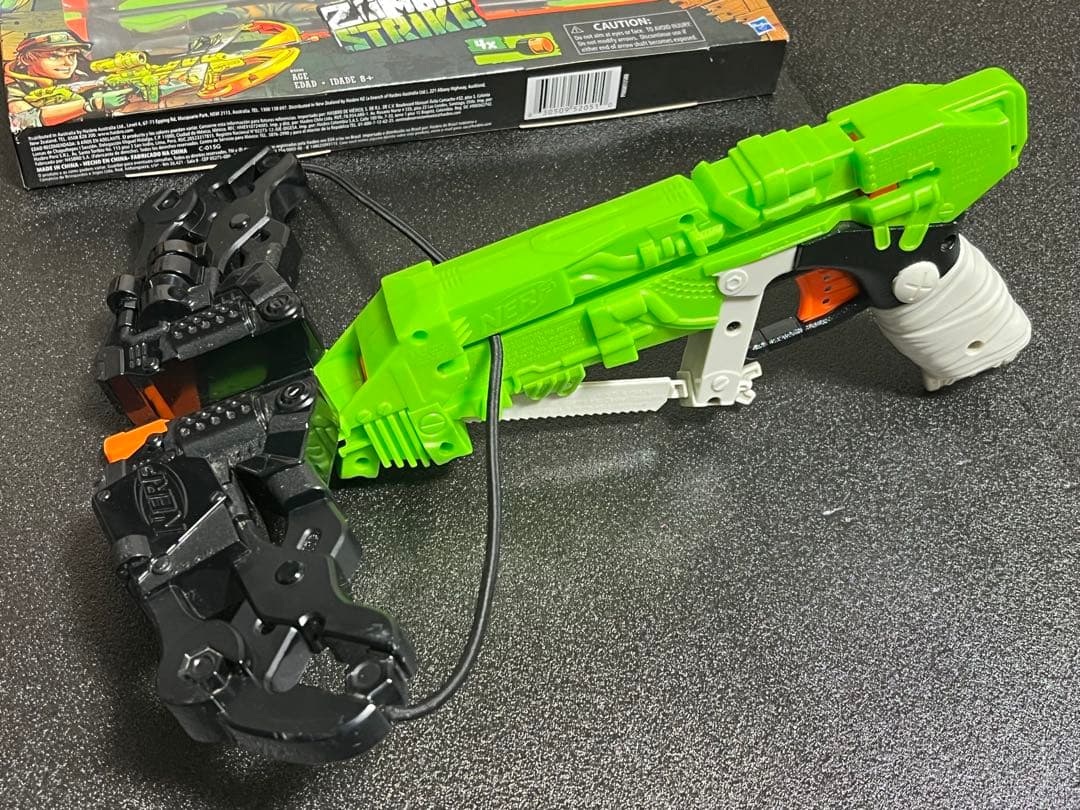 ナーフ ゾンビストライク Wrathbolt & ArrowRefill セット