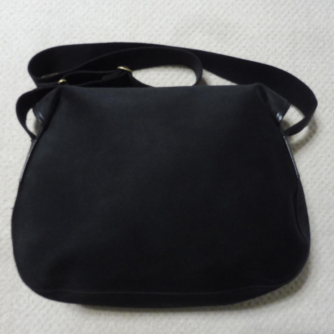 ブレィディ Brady エアリアルトラウトショルダーバッグ ブラック