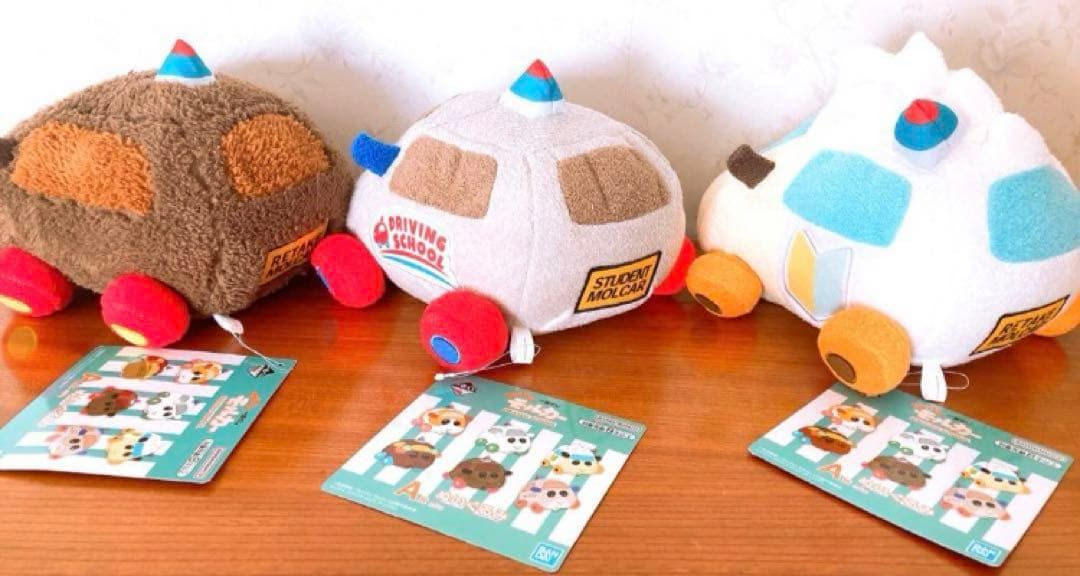 826【子供にも大人気(*⁰▿⁰*)】プイプイ モルカー ぬいぐるみ ＊