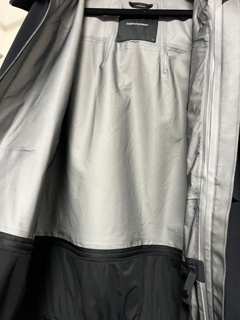 Peak Performance アルパイン GORE-TEX ジャケット 黒