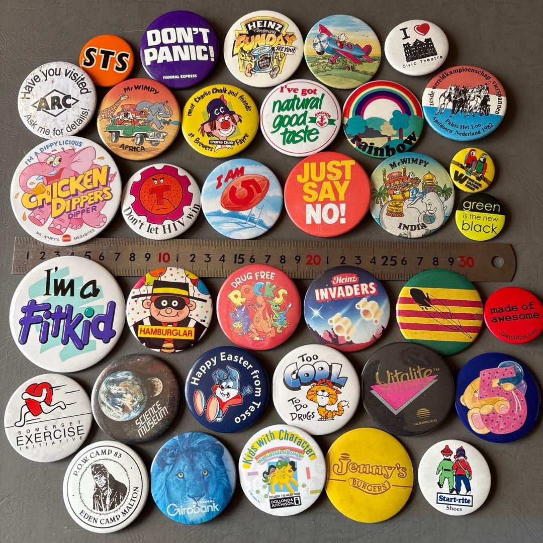 ピ*ピ様 ヴィンテージ缶バッジ200個OVER ／アメリカ・イギリス／Vinta