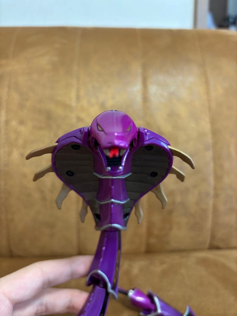 仮面ライダー龍騎　ミラーモンスター　フィギュア