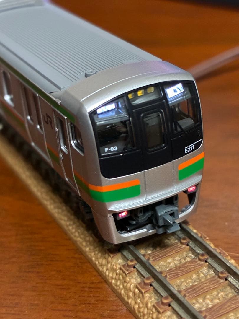ト*モ様 E217系東海道線 8両基本セット　kato ライト点灯動力動作確認済