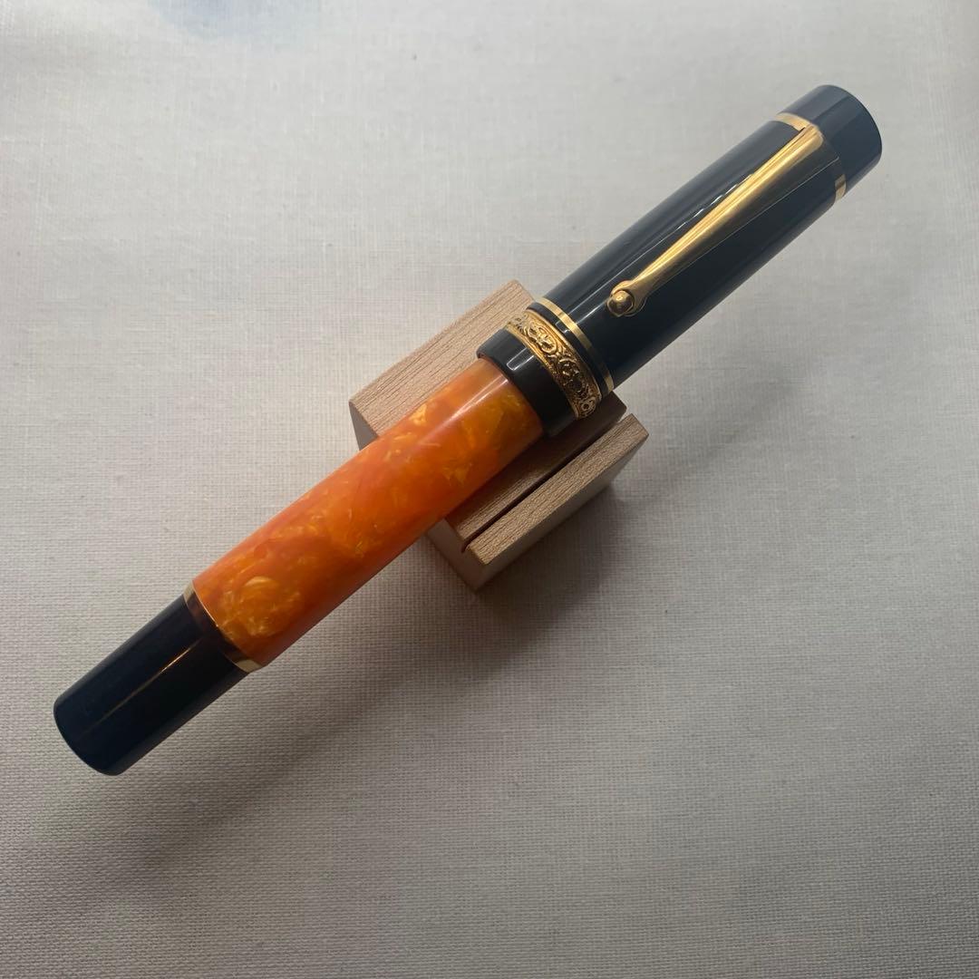 【傑作】デルタ　ドルチェビータ　万年筆18K B ミディアム　オリジナル