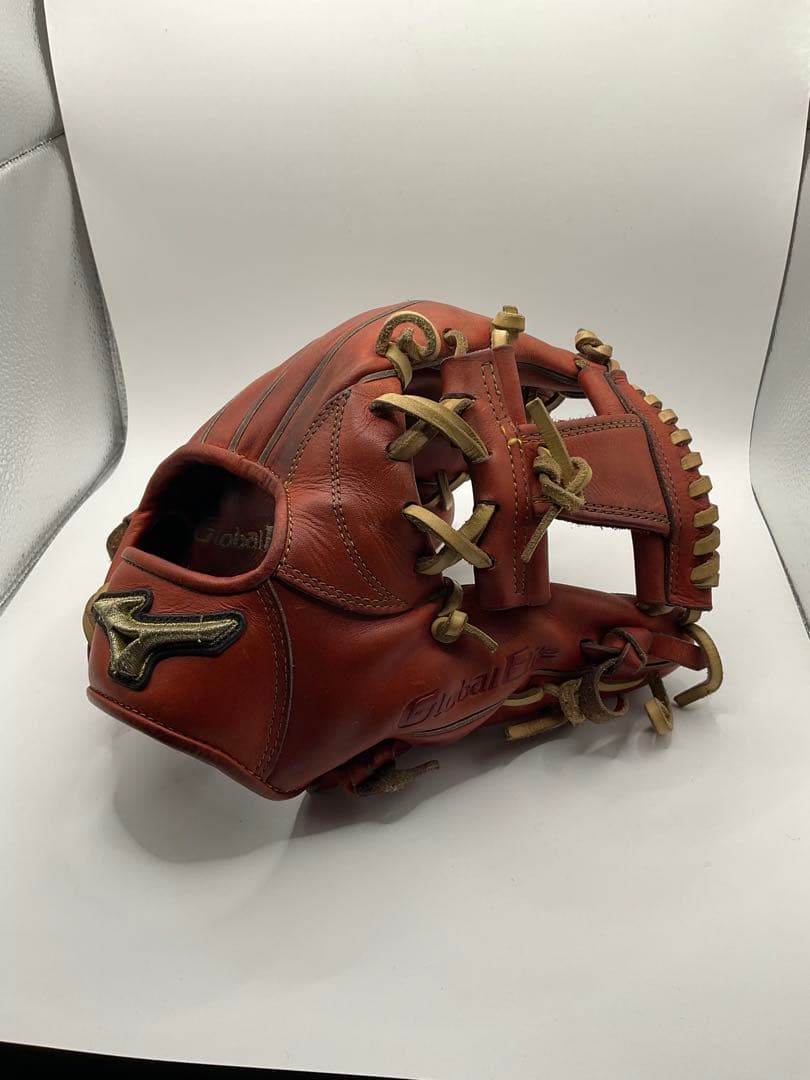 【即戦力】ミズノ グローバルエリート 硬式用 内野手グラブ　おまけ付き