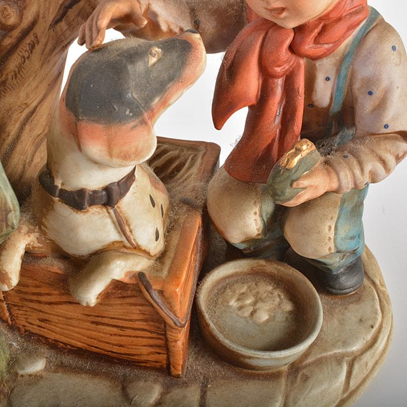 イタリア製　カポディモンテ　フィギュリン　陶人形　置物　C　R7067