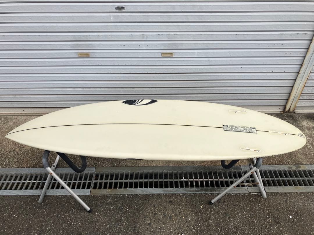 シャープアイ　ディスフェルノ　5'7\" 1/2 24.3ℓ