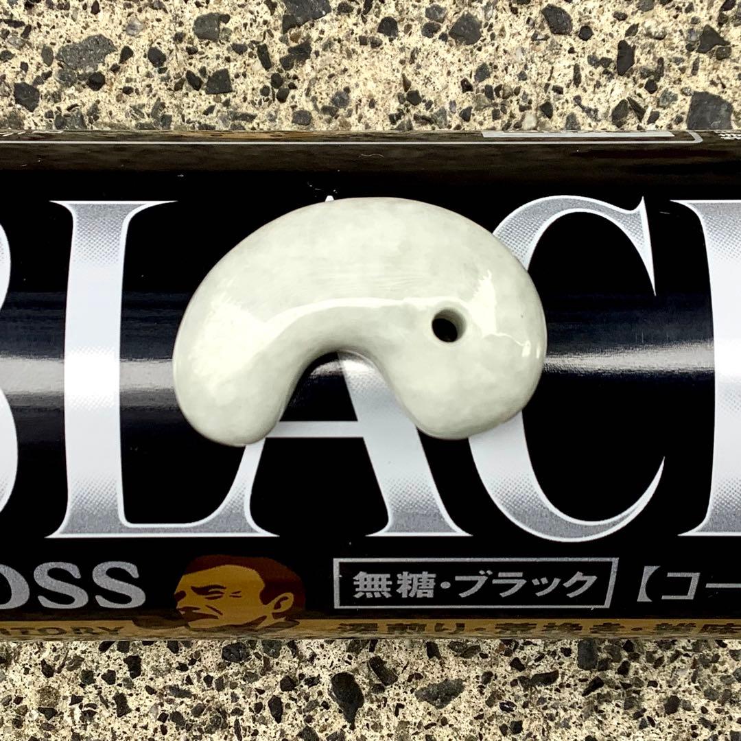 ✳️糸魚川翡翠勾玉の最高峰　アイスジェード‼️ 本物の肌目を　縁起物　鑑定鑑別…