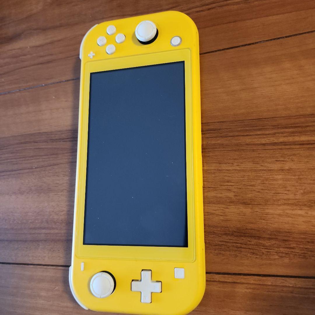Nintendo Switch Lite イエロー AC付　動作○