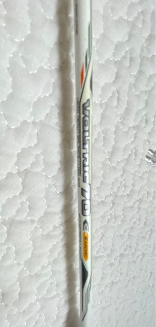 ラケット　YONEX ヨネックス ボルトリック70 Etune 4UG5