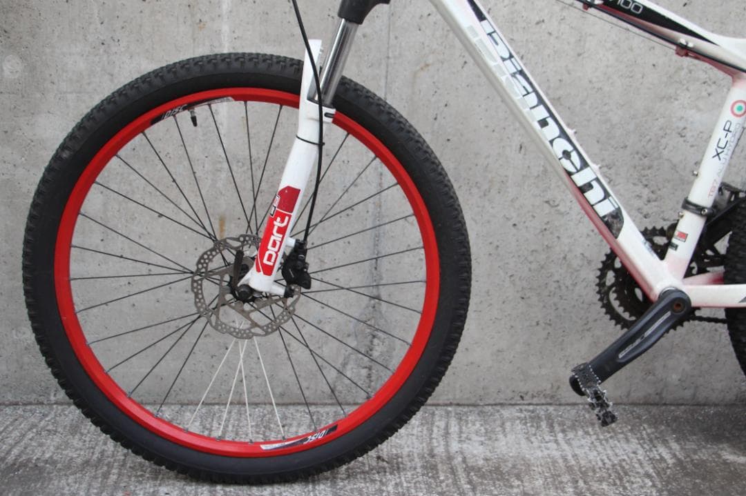 引き取り限定♪Bianchi♪ビアンキ♪JAB♪2ポッド対向油圧ディスクブレーキ