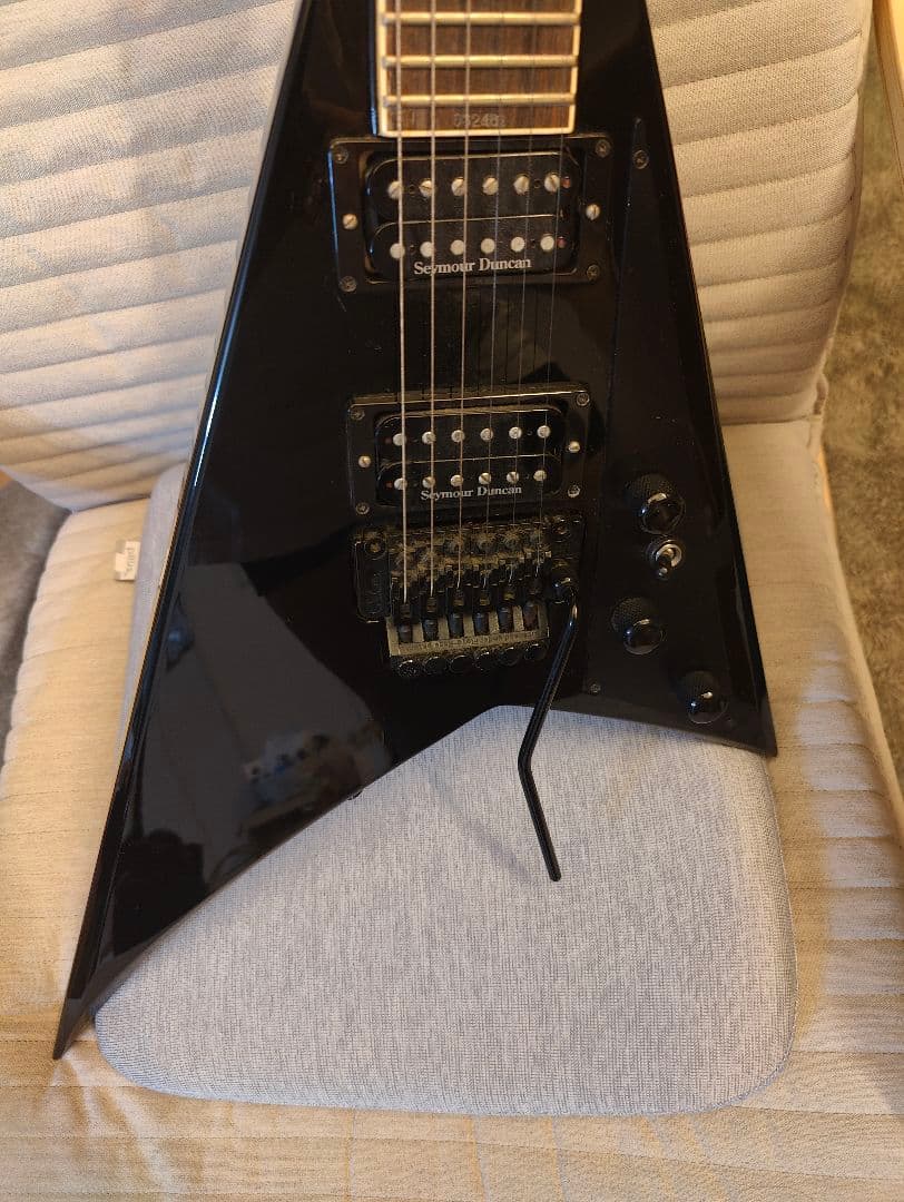 Jackson stars 中信楽器製 Randy V JS-RR 138 美品