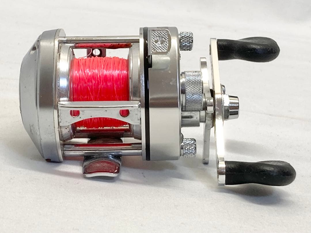 SHIMANO シマノ バンタム10SG ベイトリール