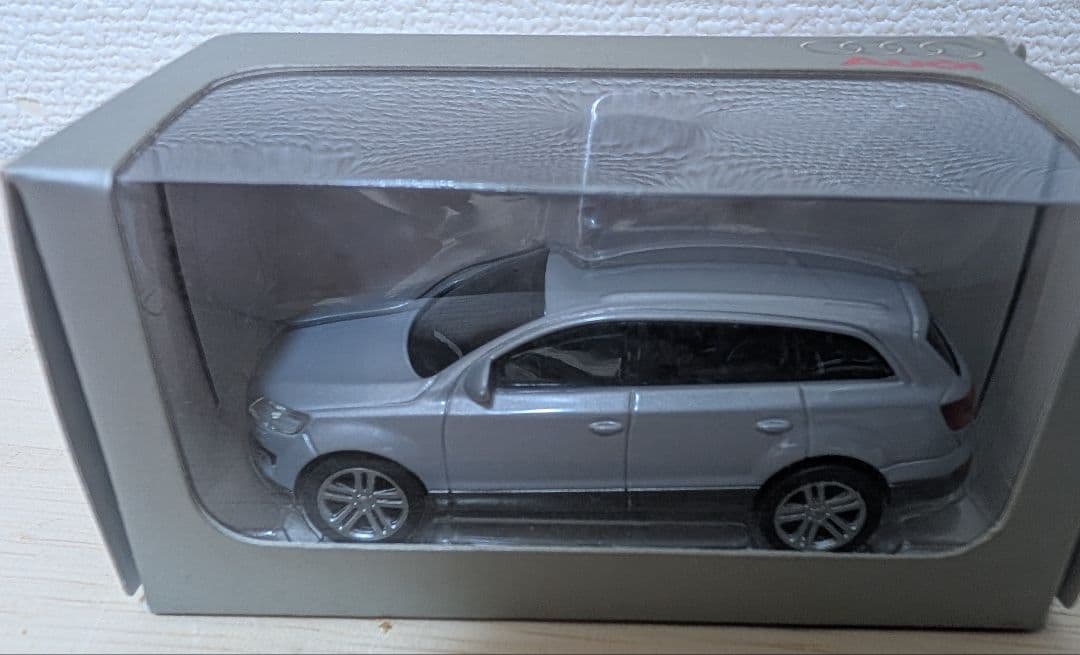 【アウディ純正模型】スパーク アウディ R10 TDI ルマン2006優勝 他