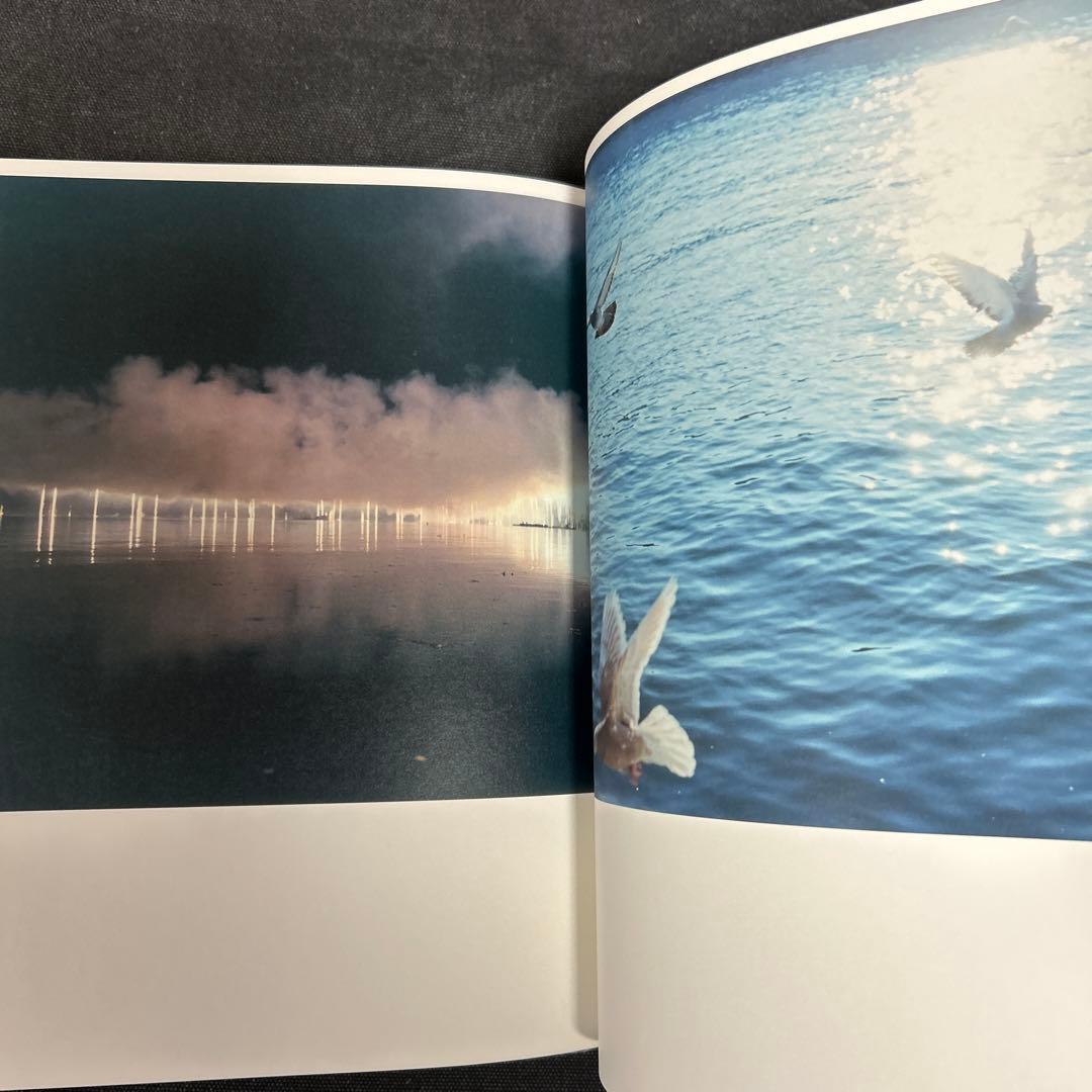 T*u様 【サイン本・フォイル版初版】川内倫子 ILLUMINANCE