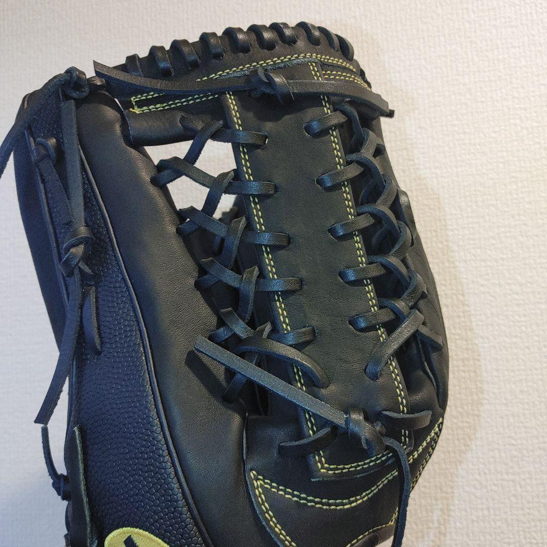 ウイルソン　軟式　左投げ　外野 ブラック×イエローロゴ