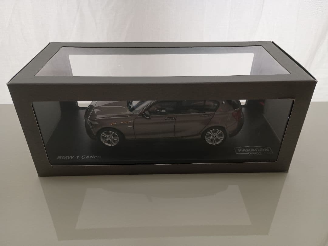 PARAGON パラゴン  1シリーズ 1series F20 1/18