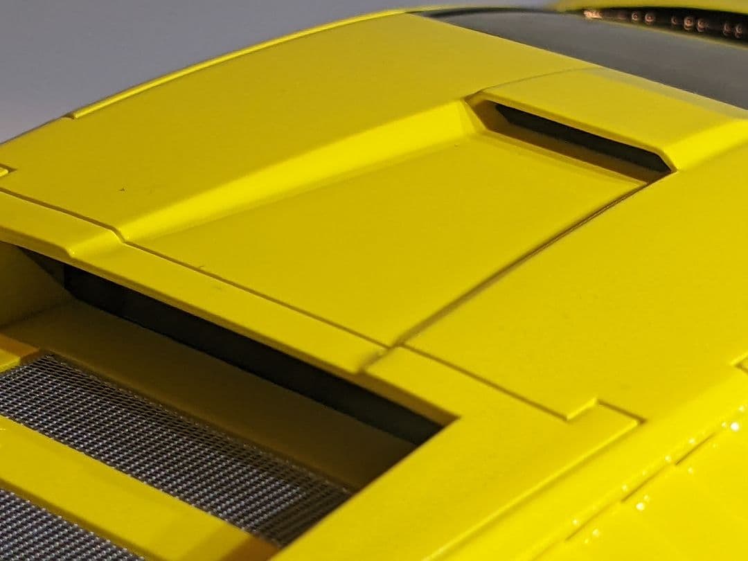 1/18 アイドロン カウンタックLP500 後期型 1971