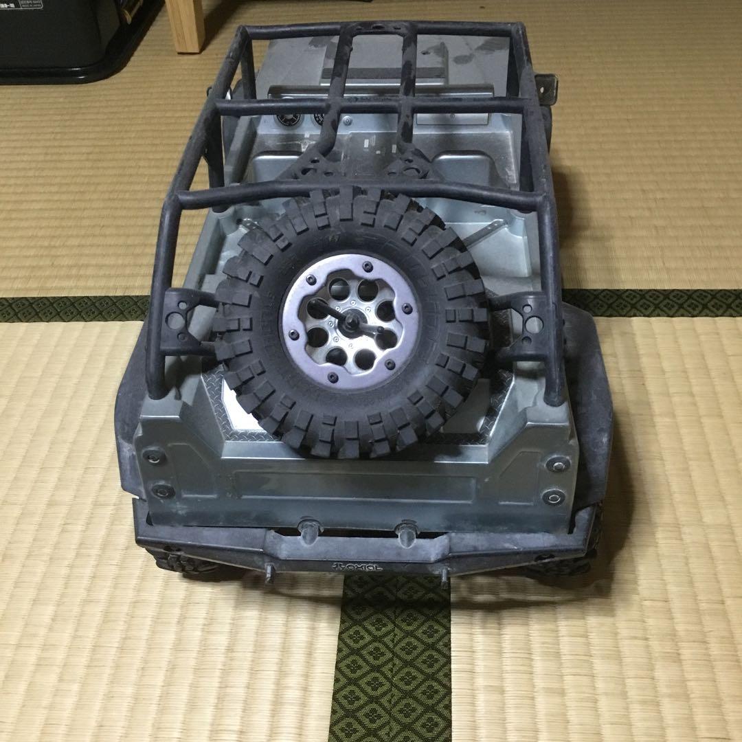 4WD アキシャル　scx10 ディフェンダー