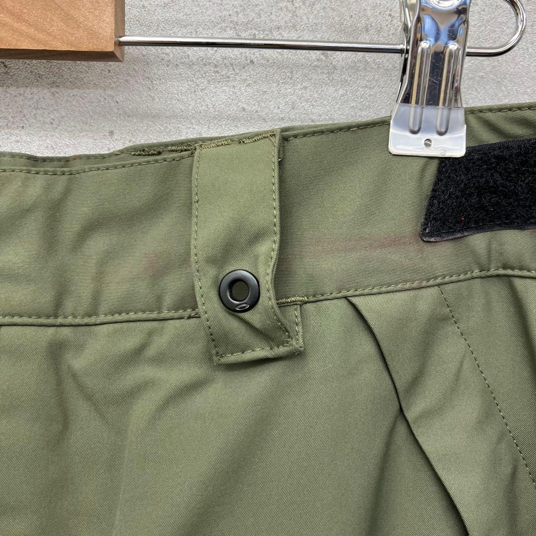 OAKLEY オークリー スノボウェア 上下セットアップ メンズ 黒 カーキ