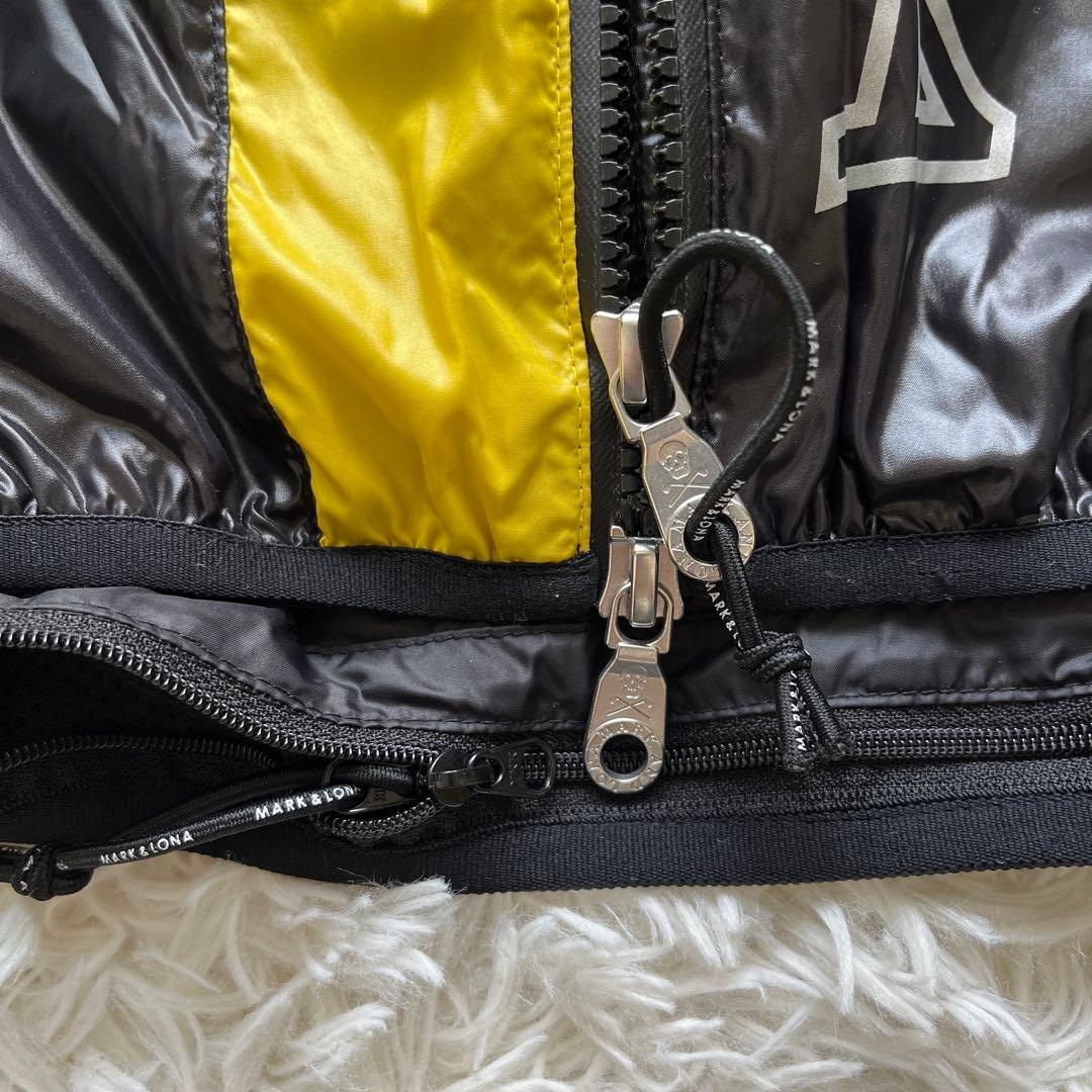 マークアンドロナ　Motiv Ultra Light Zip Jacket