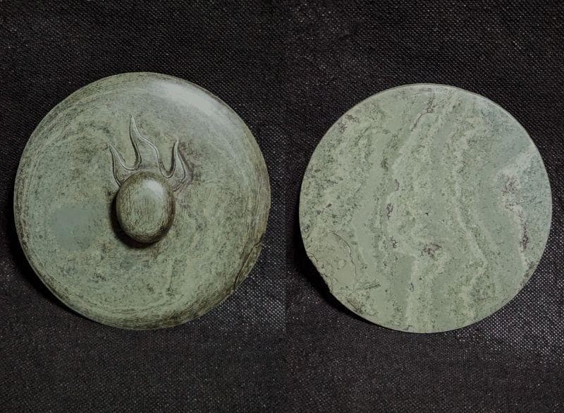 【雲龍文特大古硯　橋頭石】◆美しい翠雲石◆同石蓋付型◆貴重な北方名石◆旧満州遼硯