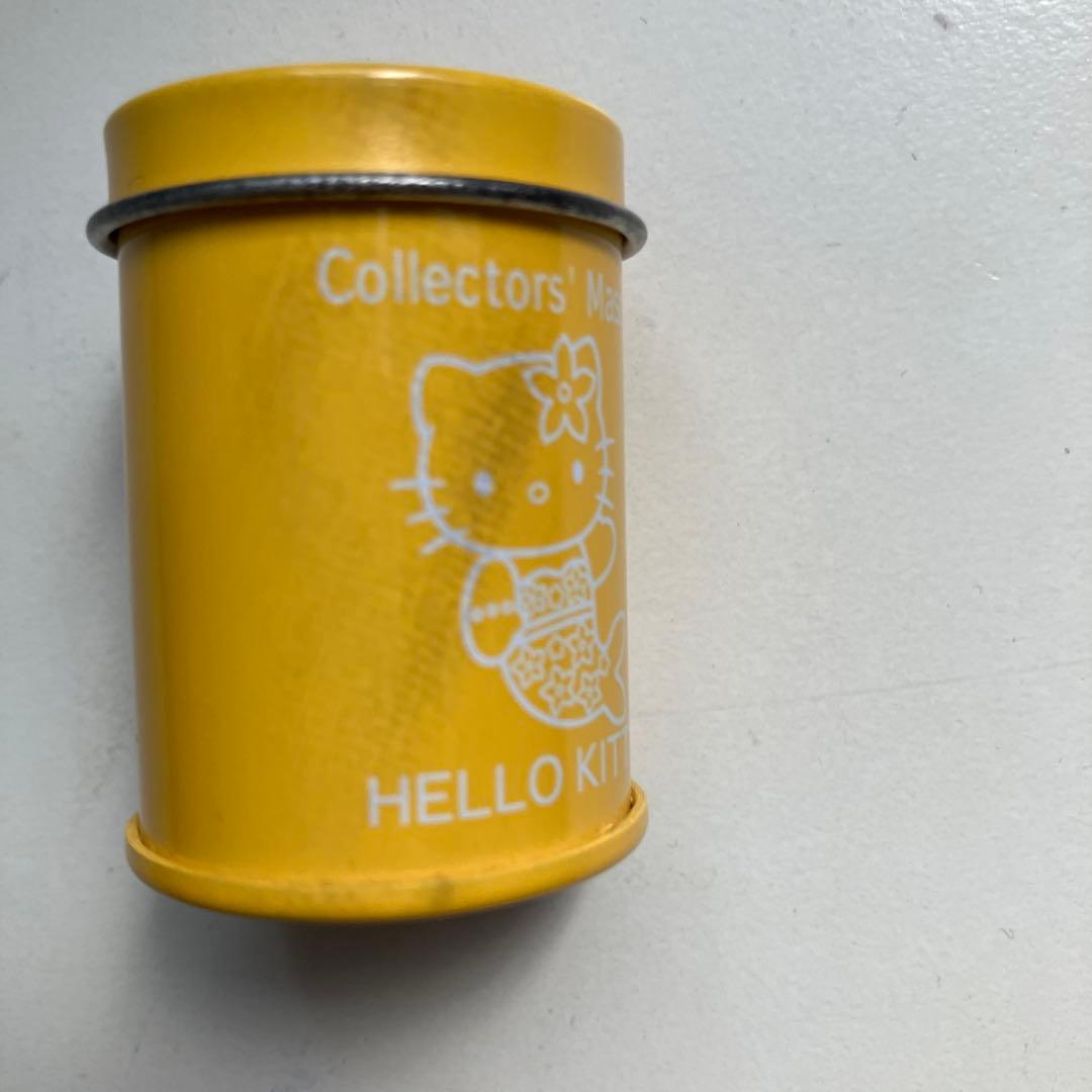 サンリオ　ハローキティ　コレクターズマスコット15個＋リプトンマスコット2個