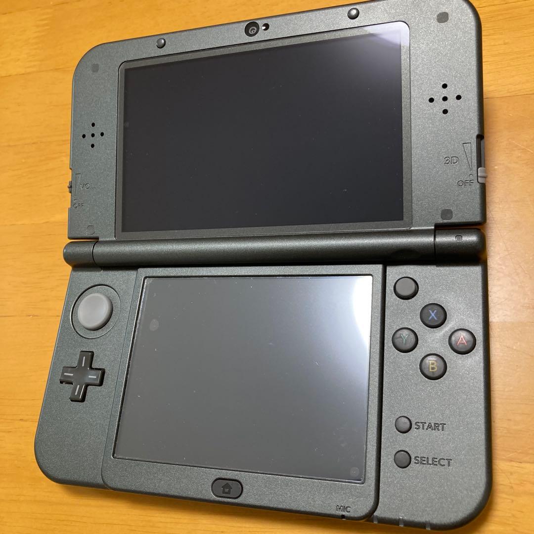 美品CAPCOM モンスターハンター4G スペシャルパック 3DSLL