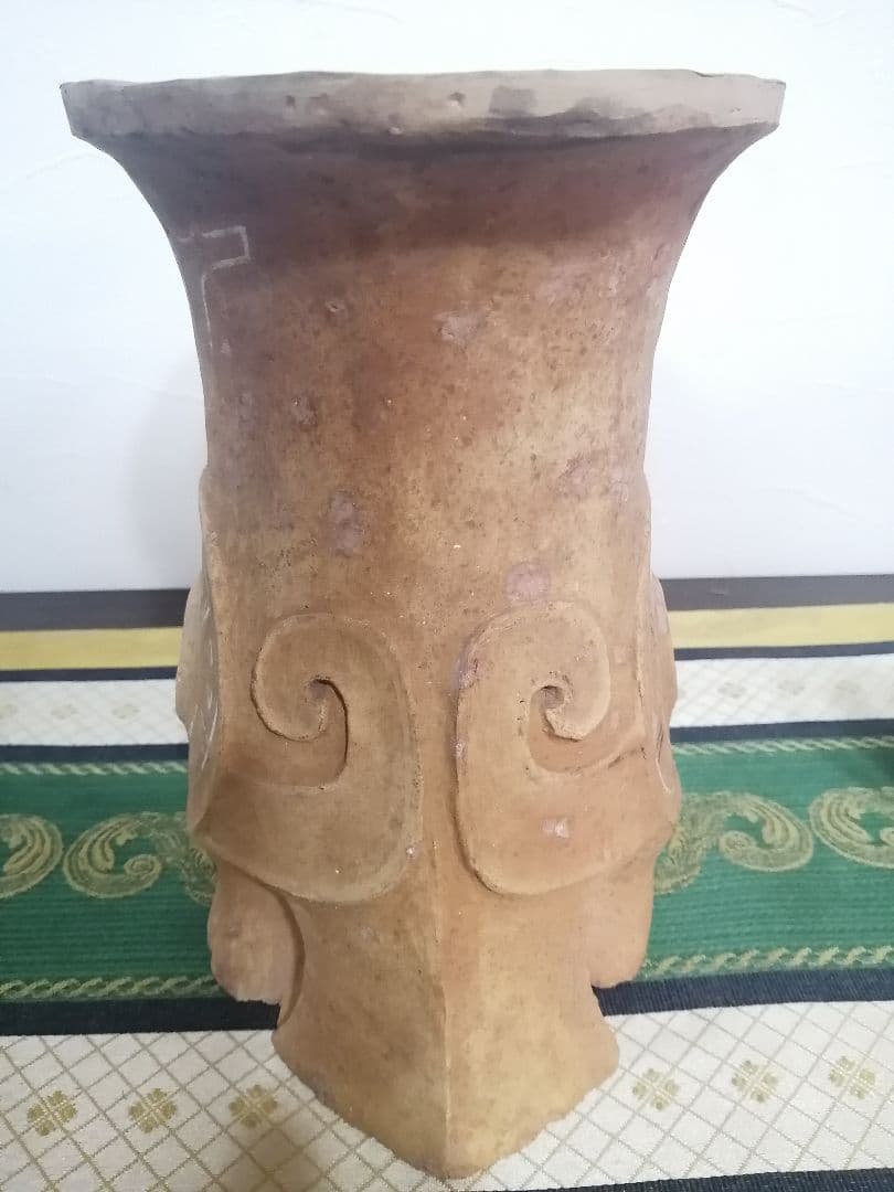 asika 神獣 壺 発掘品 彩色土器 甕 穀物用壺 コンドル 神鳥