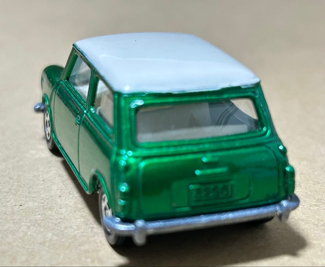 トミカ F8 ミニクーパー 輸出仕様 メタグリーン