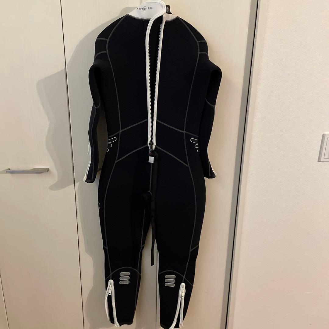 レディース　ウエットスーツ　アクアラング　5.5ミリ　ダイビング