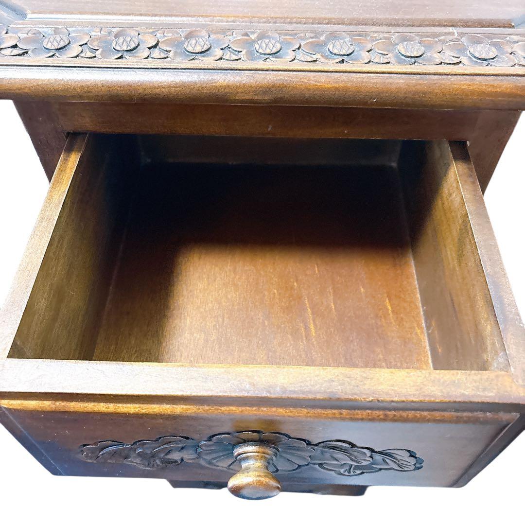 アンティーク　彫刻 チェスト 引き出し 4段 サイドボード キャビネット モダン