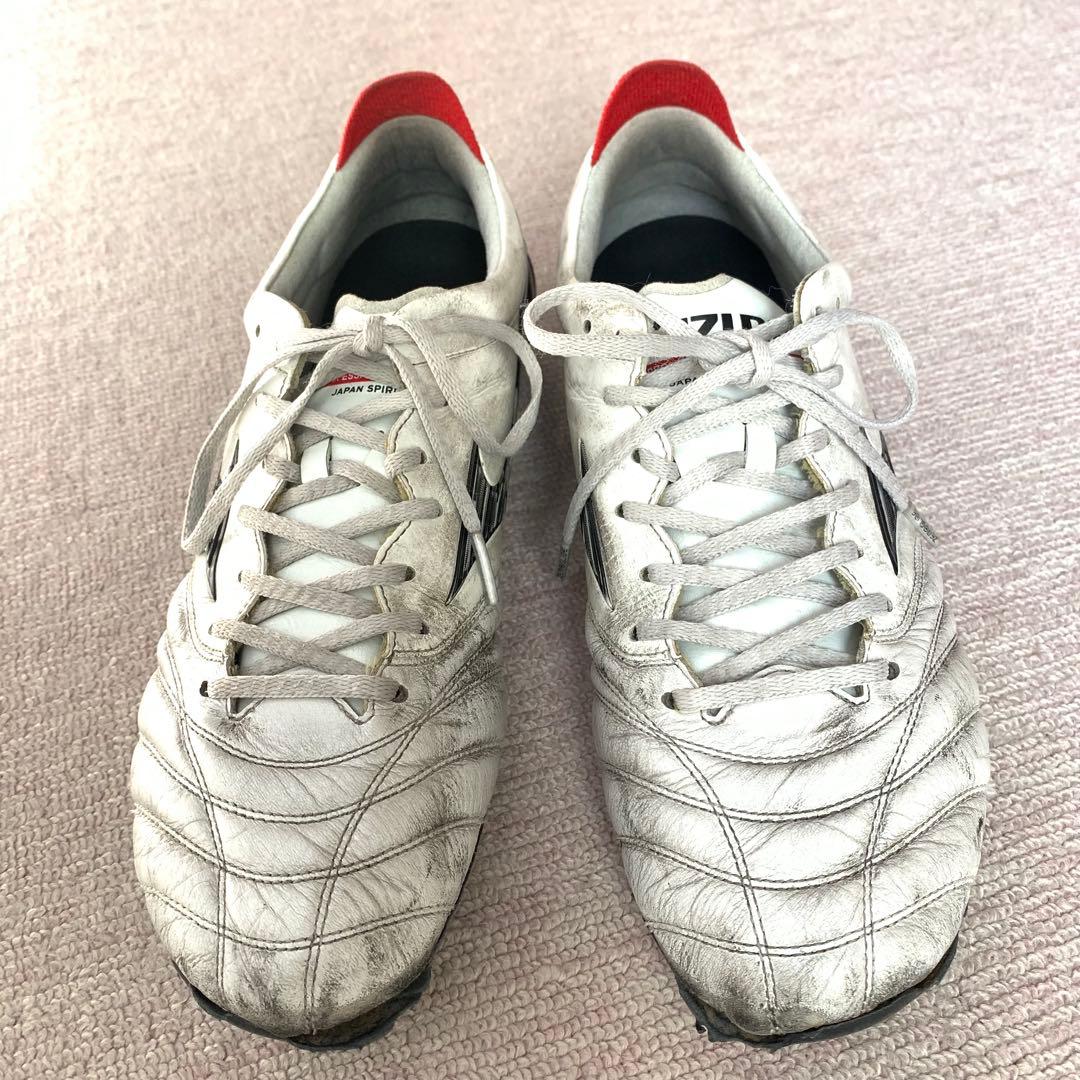 モレリアネオ4 サッカーシューズ・スパイク 27.0cm ホワイト/レッド