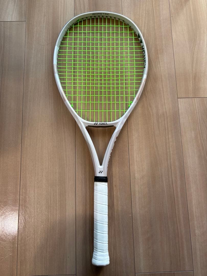 ヨネックス ブイコア100 YONEX VCORE100 サンドベージュ