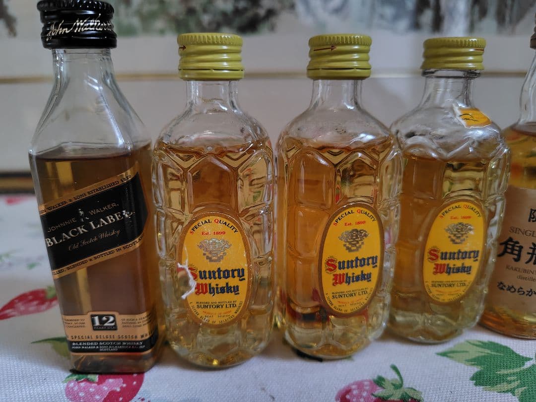 サントリー 角瓶原酒 ジョニーウォーカー　ブラックラベル12年 ミニ6本