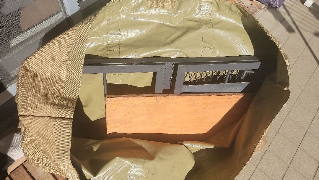 折りたたみ式アウトドア　 アイアンテーブル