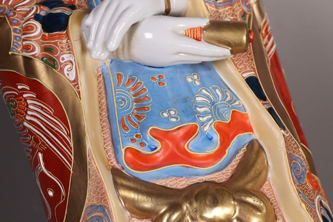 九谷焼 八幡窯 観音菩薩立像 59.4cm 金彩 色絵 置物 仏像【MA818】