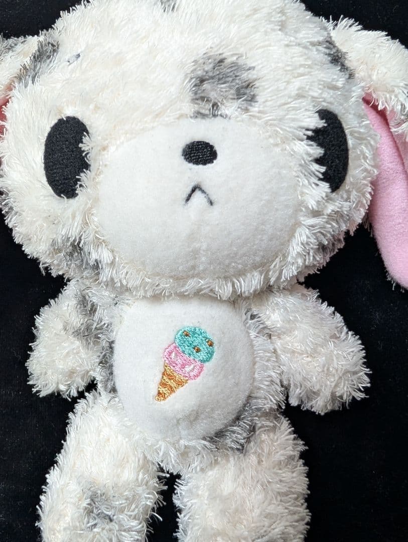 【希少】シュガーバニーズ ぶちうさ　ぬいぐるみ　刺繍入りアイスクリームサンリオ