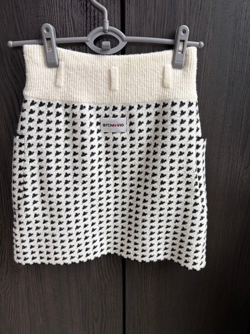 新品未使用　archivio 千鳥格子柄スカート